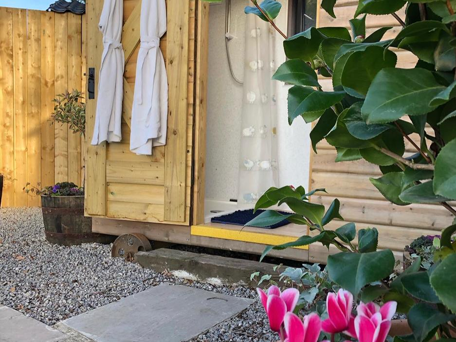 WhatsApp Image 2025-11-23 at 18.13.25_a05a2280