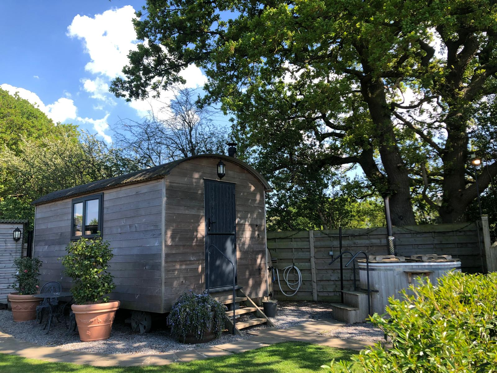 WhatsApp Image 2025-11-23 at 18.13.25_a6503be6